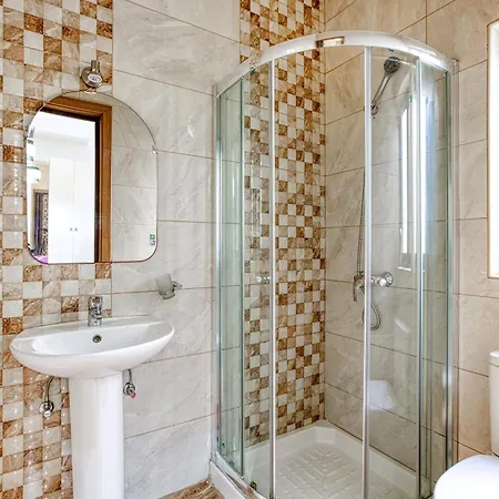 Spacious Penthouse With Hot Tub & Amazing Views By 360 Estates Lejlighed *
