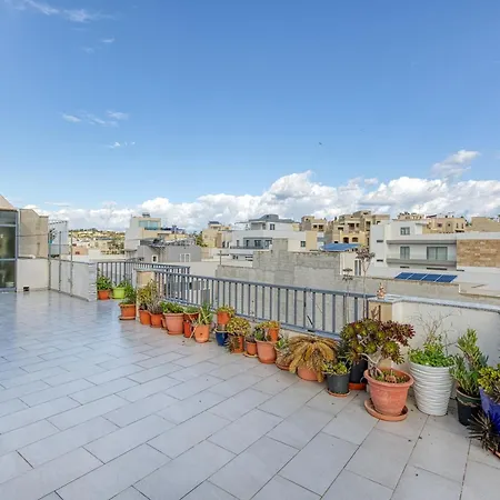 Spacious Penthouse With Hot Tub & Amazing Views By 360 Estates Apartmán *