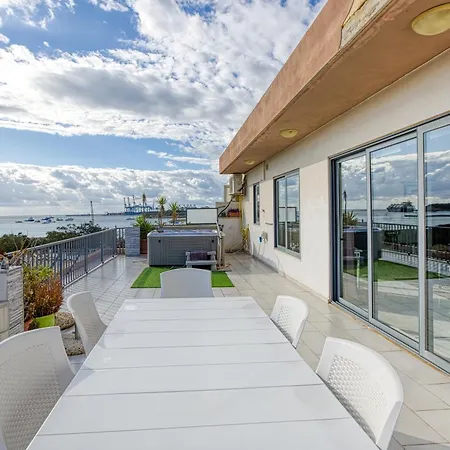 Daire Spacious Penthouse With Hot Tub & Amazing Views By 360 Estates