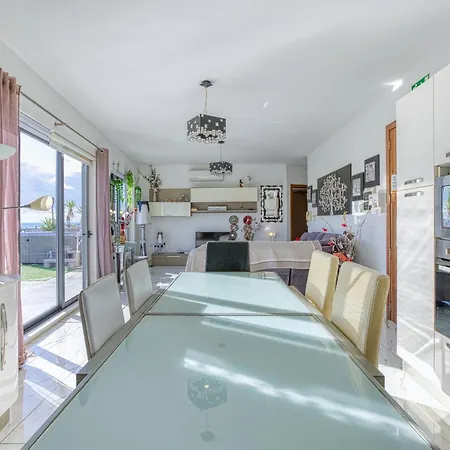 Spacious Penthouse With Hot Tub & Amazing Views By 360 Estates * Marsaxlokk